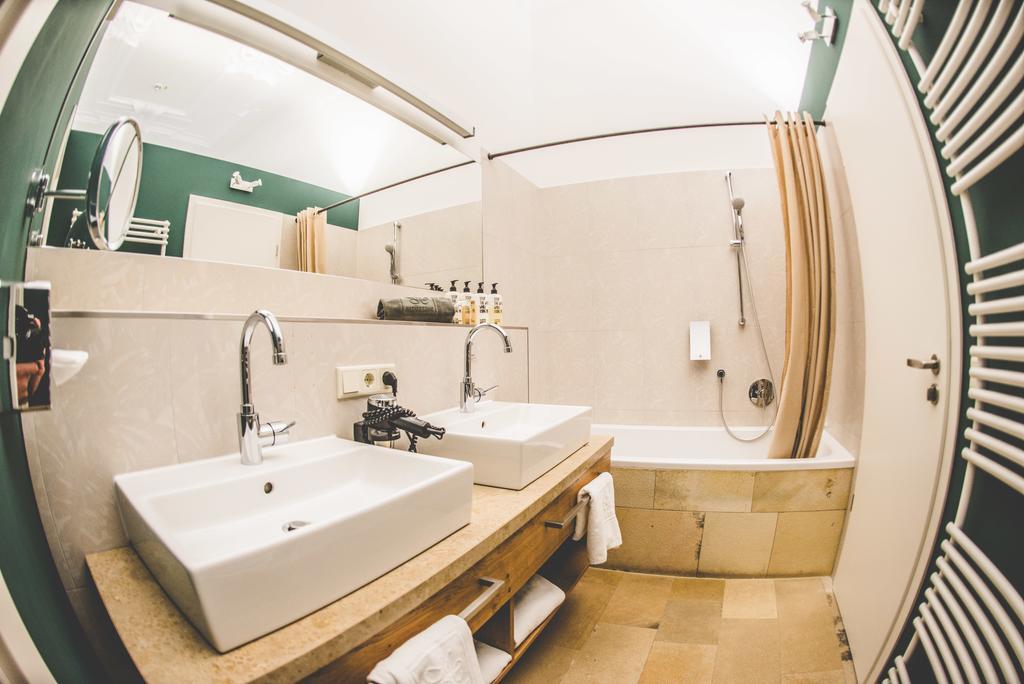 Hotel Muenchner Hof 알토팅 외부 사진